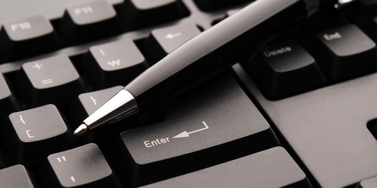 Stift auf einer Tastatur