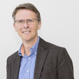 Porträt von Prof. Dr. Michael Basse